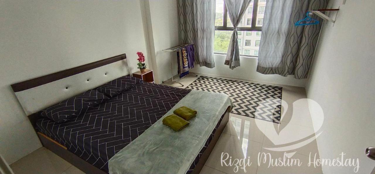 Rizqi Muslim Homestay Meru Casa Kayangan イポー エクステリア 写真