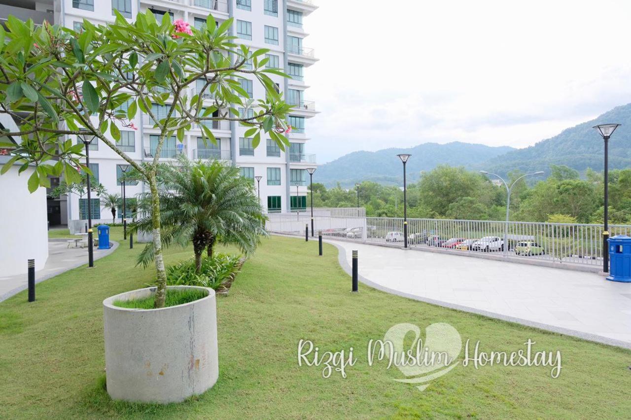 Rizqi Muslim Homestay Meru Casa Kayangan イポー エクステリア 写真